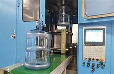 Bottle Closing Machine